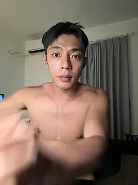Yooo17 online show from 05-09-26, 04:54