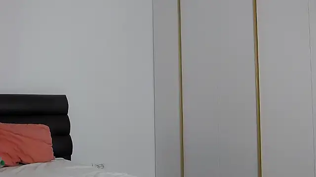 LunaVibes  online show from 02-17-26, 06:00