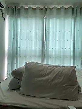 ruanruan05 online show from 03-08-26, 02:04