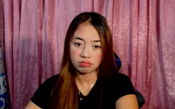 pinay mayahiga online show from 05-23-26, 02:27