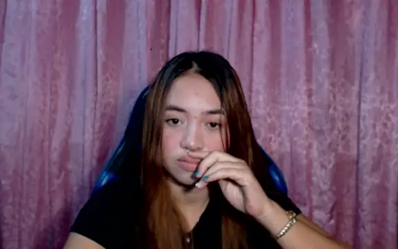 pinay mayahiga online show from 05-10-26, 12:53