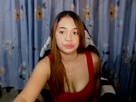 pinay mayahiga online show from 04-18-26, 01:24