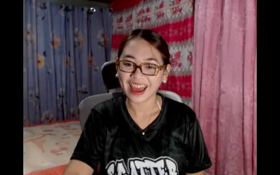 Snapshot of pinay_mayahiga chatting on 07-19-26, 01:19 pinay mayahiga online show from 07-19-26, 01:19