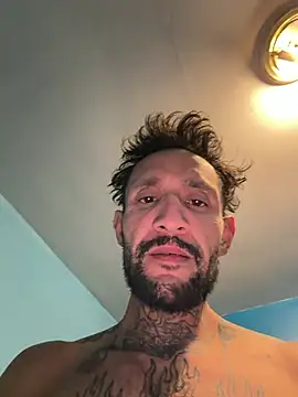 CcincoVilla online show from 02-05-26, 02:07