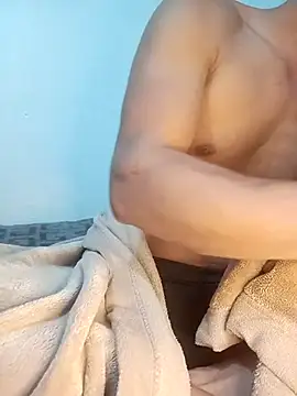 Snapshot of Maycute18 chatting on 02-24-26, 01:34 Maycute18 online show from 02-24-26, 01:34