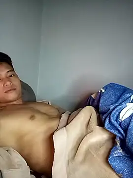 Snapshot of Maycute18 chatting on 02-11-26, 02:17 Maycute18 online show from 02-11-26, 02:17