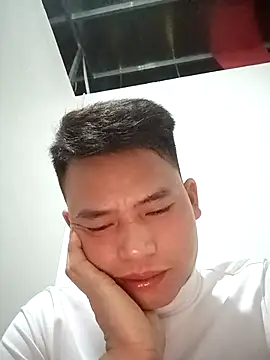 Snapshot of Maycute18 chatting on 02-03-26, 02:00 Maycute18 online show from 02-03-26, 02:00