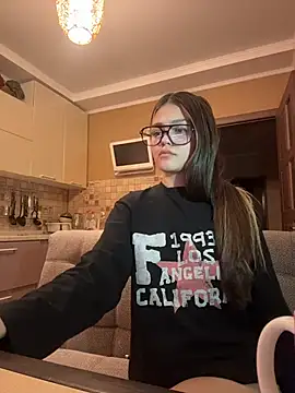 Snapshot of EmilyMonday chatting on 02-24-26, 03:13 EmilyMonday online show from 02-24-26, 03:13