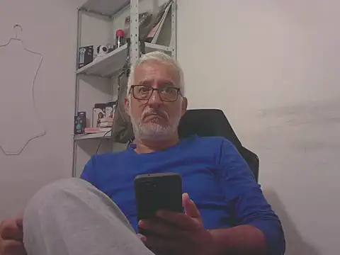 ceniizo1024 online show from 05-24-26, 01:33