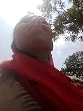 Juli rathore online show from 04-26-26, 05:49