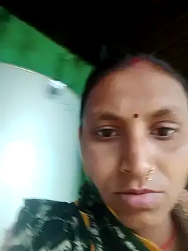 Snapshot of Juli_rathore chatting on 02-02-26, 02:32 Juli rathore online show from 02-02-26, 02:32