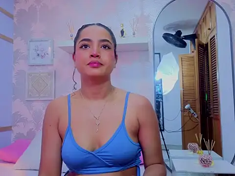 Emma Thompssonn online show from 03-28-26, 11:55