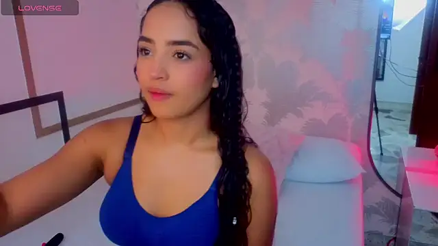Emma Thompssonn online show from 05-28-26, 12:11