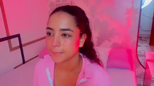 Emma Thompssonn online show from 05-11-26, 12:17