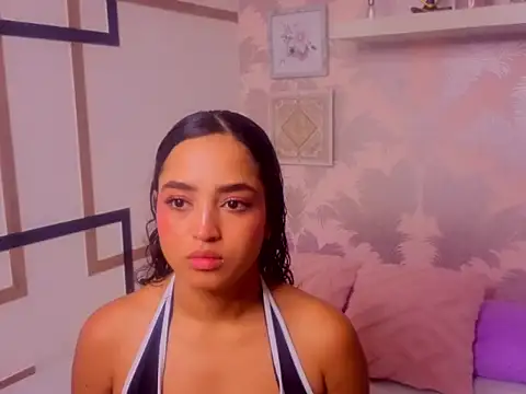 Emma Thompssonn online show from 06-11-26, 12:24