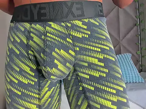 AndrewKenoxx  online show from 02-02-26, 07:35