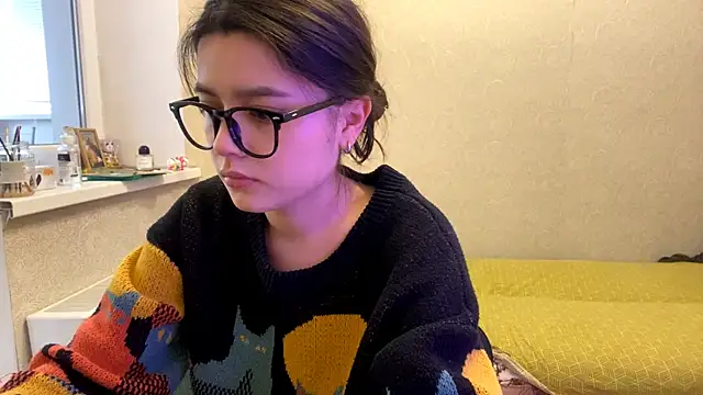 SaintMari online show from 05-29-26, 02:12