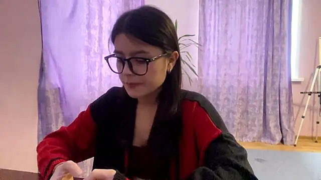 SaintMari online show from 04-29-26, 01:37