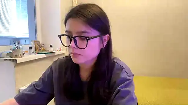 SaintMari online show from 05-30-26, 02:12