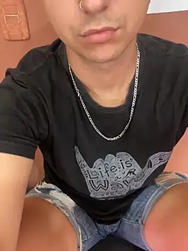 pupihot online show from 01-15-26, 02:53