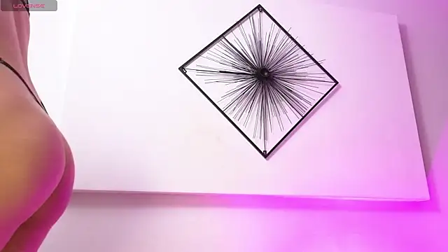 Rosse Baker  online show from 03-24-26, 12:49