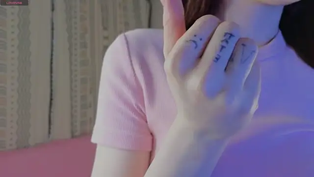 CarmaOlen online show from 04-11-26, 07:17