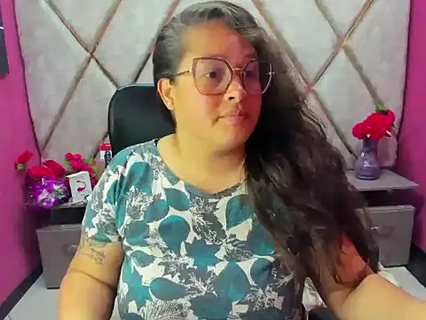 Sarah Boobs  online show from 04-18-26, 03:31