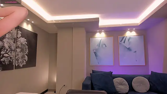 Snapshot of EmilyCarterX chatting on 02-22-26, 11:12 EmilyCarterX online show from 02-22-26, 11:12