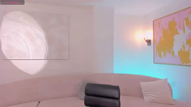 BellaThompsonX online show from 03-20-26, 08:54