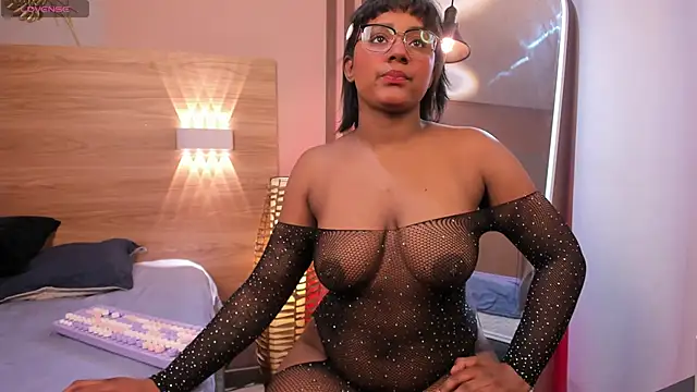 domiiniquex online show from 05-01-26, 03:17