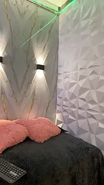 Ari-Smith online show from 02-11-26, 12:16