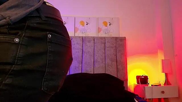 Snapshot of Alexander_Connor chatting on 02-21-26, 12:29 Alexander Connor online show from 02-21-26, 12:29