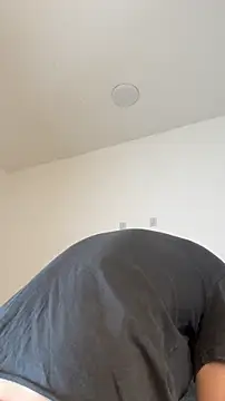 Snapshot of Alexander_Connor chatting on 02-13-26, 11:54 Alexander Connor online show from 02-13-26, 11:54