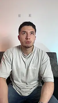 Snapshot of Alexander_Connor chatting on 05-15-26, 11:52 Alexander Connor online show from 05-15-26, 11:52