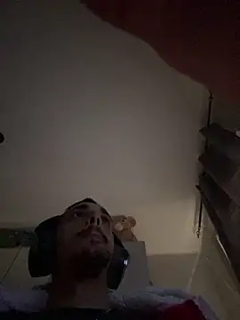 piccolo2002 online show from 03-18-26, 03:03