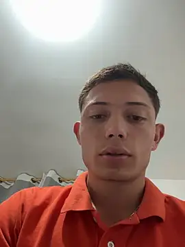 santiObrero online show from 05-23-26, 11:48