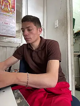 santiObrero online show from 02-27-26, 04:29