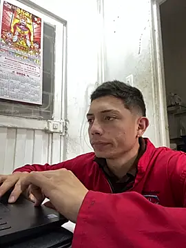 santiObrero online show from 02-19-26, 07:55