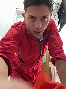 santiObrero online show from 03-24-26, 05:13