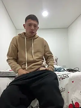 santiObrero online show from 02-17-26, 12:30