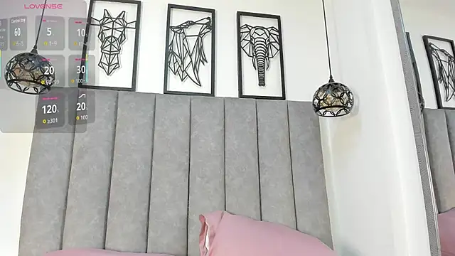 Zamahara Rodriguez online show from 03-07-26, 07:41