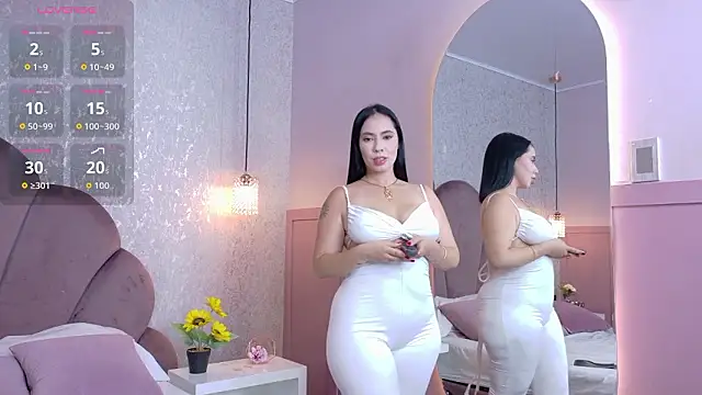 Sienna-Gold online show from 01-19-26, 01:59