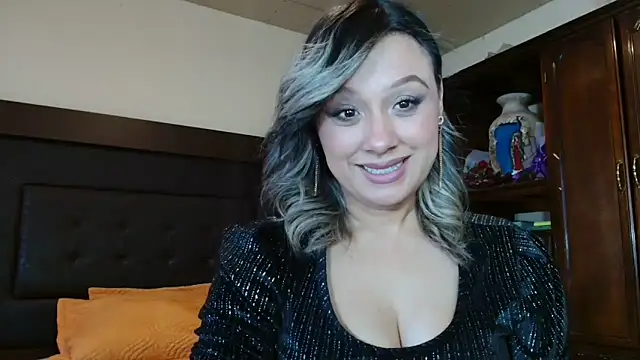 aitanalove  online show from 05-25-26, 08:40