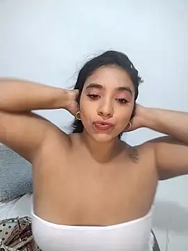 Eva Ferrari online show from 04-30-26, 04:03