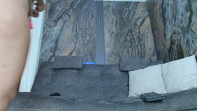 Adynrousse online show from 03-10-26, 01:26