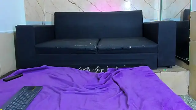 Snapshot of Angel_Villareal chatting on 02-03-26, 06:40 Angel Villareal online show from 02-03-26, 06:40