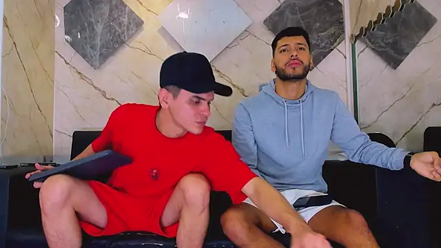 Snapshot of Angel_Villareal chatting on 02-15-26, 05:08 Angel Villareal online show from 02-15-26, 05:08