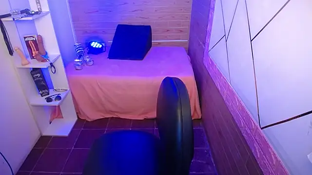 clara luna online show from 02-07-26, 08:50