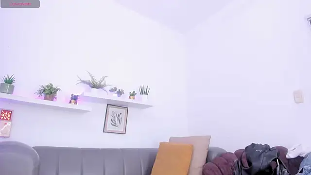 Snapshot of Amira_Alzahra chatting on 06-23-26, 05:22 Amira Alzahra online show from 06-23-26, 05:22
