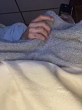 givemeabreak34 online show from 04-29-26, 03:00